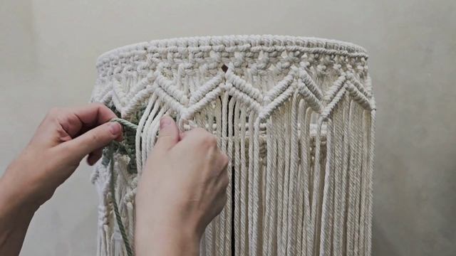 Абажур, люстра в технике макраме