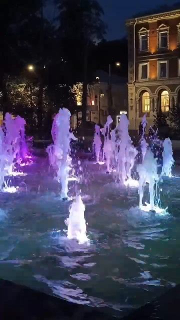 Цветные фонтаны Нижний Новгород смотреть онлайн