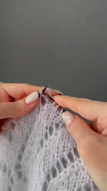Ажурный кардиган спицами, кардиган из мохера. Процесс вязания. смотреть онлайн