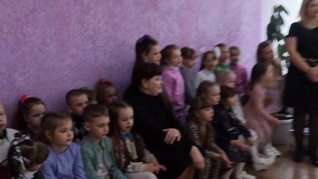 Посмотрите, с чего стартовали праздничные мероприяти? смотреть онлайн