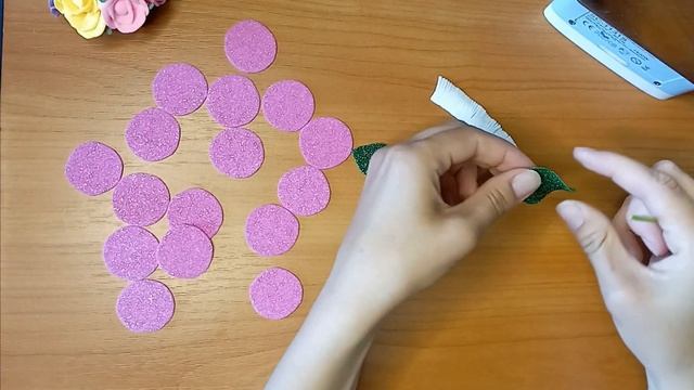 Цветок из кружочков фоамирана | Быстро и просто | украш смотреть онлайн