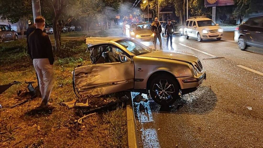 Аварии и ДТП на дорогах ТОРОПЫГИ за рулем смотреть онлайн