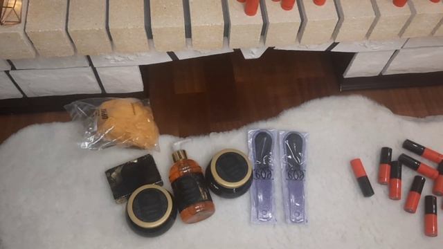 Орифлейм 👝👛👑💄 свотчи помад по акции/ноябрь'24