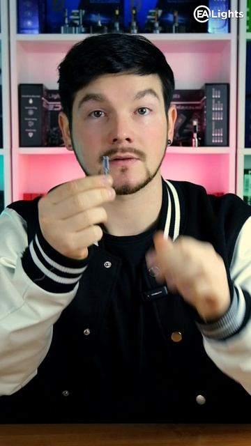 В чем разница между светодиодными лампами C5W и W5W