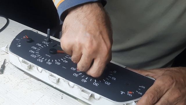 Снятие стрелок шитка приборов ваз-2114 смотреть онлайн