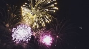 Салют 9 мая 2025 года в Москве на День Победы парк 850 летия Москвы