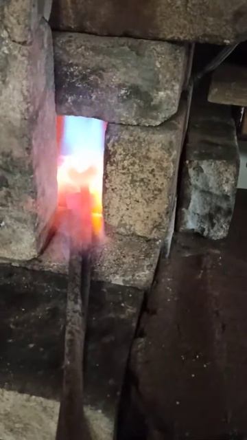 Газовый горн своими руками. Первый нагрев. смотреть онлайн