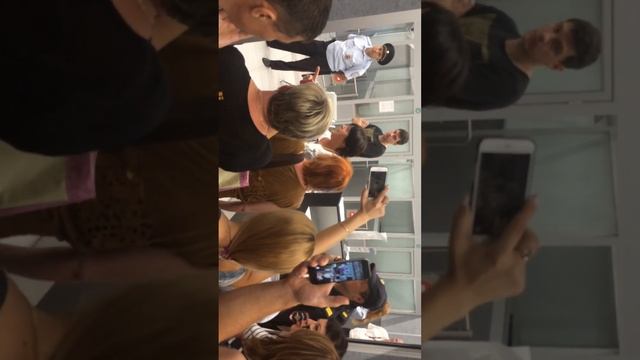 Аэропорт Уфа, нападение сотрудников полиции на гражда