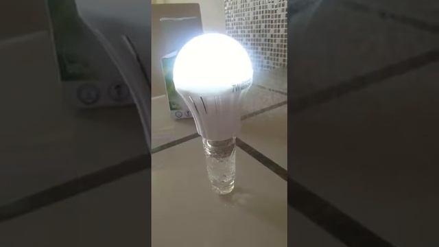 Чудо лёд лампочка !