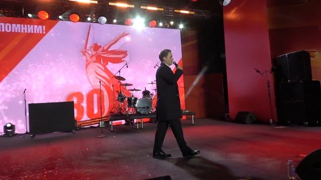 Ксения Дежнева и Кирилл Орлов(#80летПобеды,НовоПеределкино,9.05.2025) смотреть онлайн