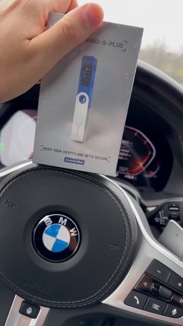 Холодный кошелек для крипто #альткоин #биткоин #crypto #bitc смотреть онлайн