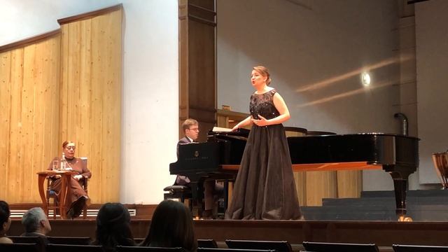Чайковский  «Не верь, мой друг»(Е. Латышева / конц. В. Попов/ ведущая Л. Гергиева)