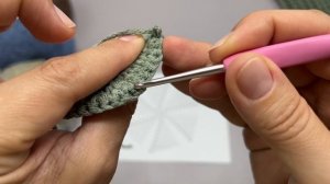 СУМКА ДЛЯ БУТЫЛКИ - вяжем трендовый чехол для бутылки крючком