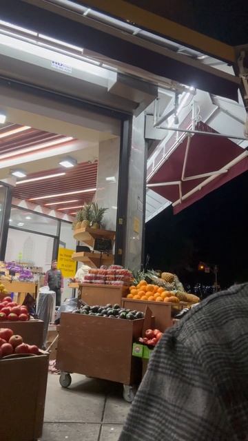 Супер Скидки Пожалуйста и Одесский Юмор на Брайтон Би? смотреть онлайн