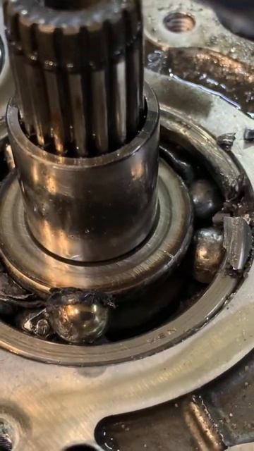 Suzuki Swift 1.3 механика заклинило подшипник первичного вал