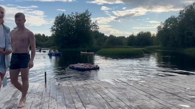 Первые 40 лет детства у мужчины самые сложные)