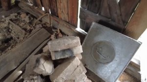 Жизнь на Алтае после переезда. Разбираем старую печь на кирпичи.