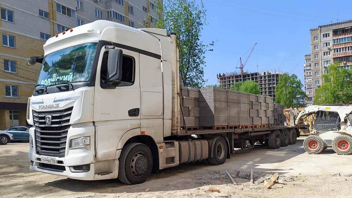 Подарок со встречки / волжский - Липецк / камаз 54901 разваливается