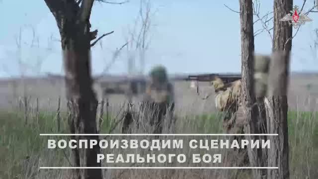 Боевая подготовка штурмовых подразделений ГрВ «Восток» смотреть онлайн
