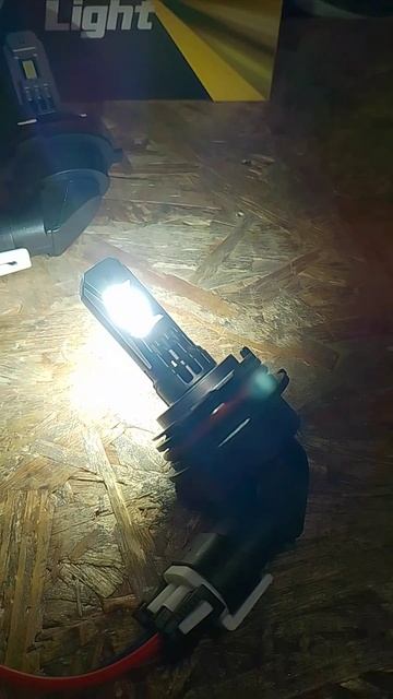 Авто лампы Led Light Auxito 6500 k. 12-16 v. смотреть онлайн