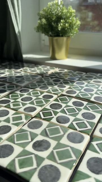 Зеленый -денежный цвет 🍀 #керамическаяплитка #керами?