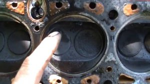 Откололся Клапан в Двигателе Машины, что Стало с Поршнем