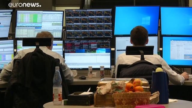Европейские фондовые рынки ушли в "красное" смотреть онлайн