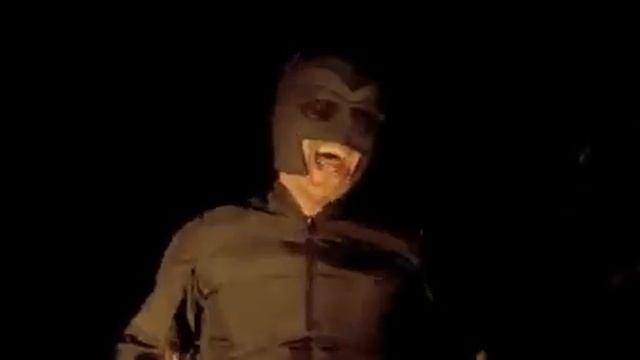 Отрывок из фильма "Пипец" / Убивашка мочит плохих дядек смотреть онлайн