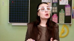 КАК ПРОНЕСТИ ЕДУ НА УРОК в 1 классе VS в 8 классе