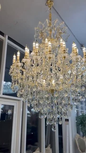 Снова в наличии люстра Barocco✨ смотреть онлайн