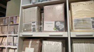 Минск. Пришли в магазин Белорусский лен. Показываю цен