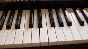 Педаль сустейна для синтезатора