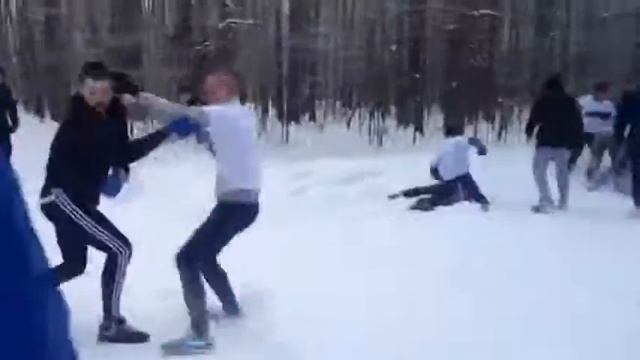 Околофутбола смотреть онлайн