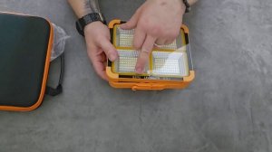 Обзор на кемпинговый фонарь-прожектор.