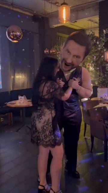 ПОЗДРАВЛЕНИЕ ШОУ ОТ ЗВЁЗД ЭСТРАДЫ НА ДЕНЬ РОЖДЕНИЯ ПЕ?