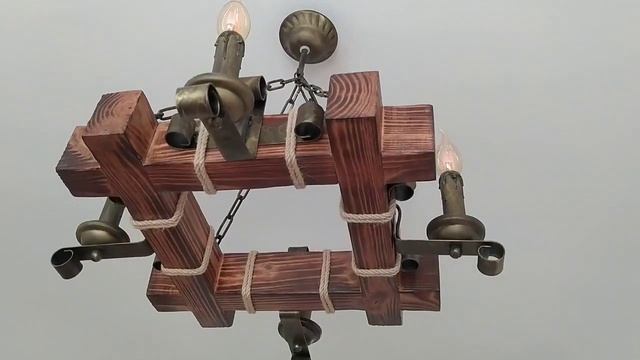 Люстра дерев'яна квадрат на ланцюгу (4 свічки) в альтан? смотреть онлайн