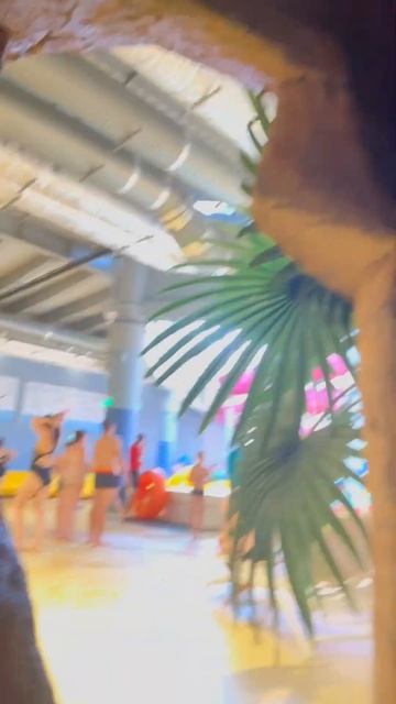 Начинающий блогер. Викуля 5 лет. Аквапарк Лето-Лето Тюм