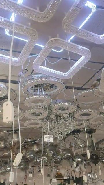Світлодіодна LED люстра з пультом та RGB підсвічуванням 1 смотреть онлайн