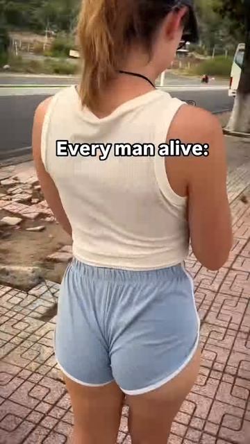 Повернулся бы?