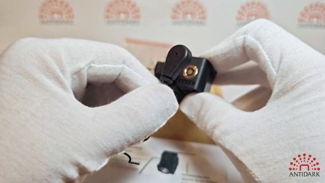 Подствольный фонарик с лазерным целеуказателем (ЛЦУ), смотреть онлайн