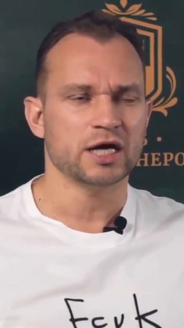 Не трать все, что заработал! Зачем копить деньги #Shorts смотреть онлайн