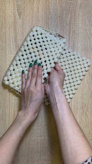 Сумка клатч ручной работы из бусин шамбала белая смотреть онлайн