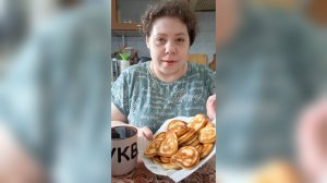 С мужем пьем чай с оладушками/Мукбанг