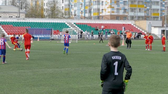 VLOG Детская футбольная лига ВКвадрате / весенний чемпионат ⚽️ смотреть онлайн