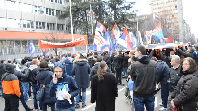 Акция протеста в Белграде смотреть онлайн