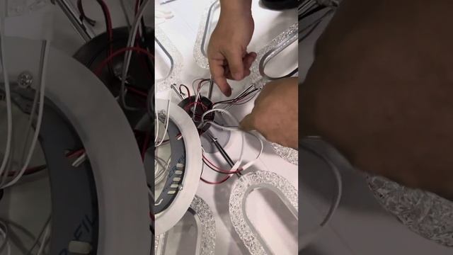 Люстра на 8450/8 процесс подключении провода смотреть онлайн