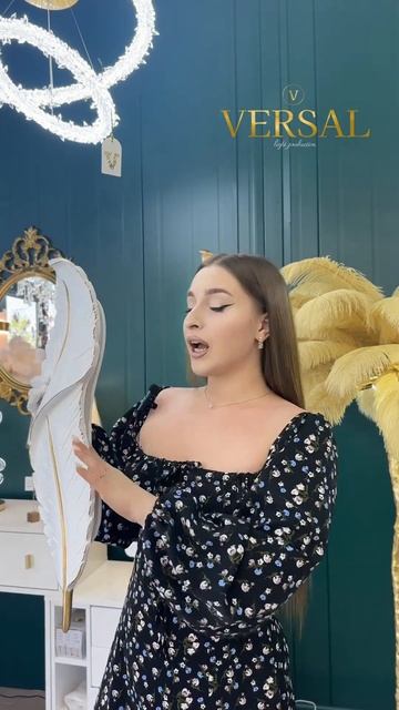 Обзор на Шикарное бра - перо золотой / белый цвет в Inst: ve смотреть онлайн