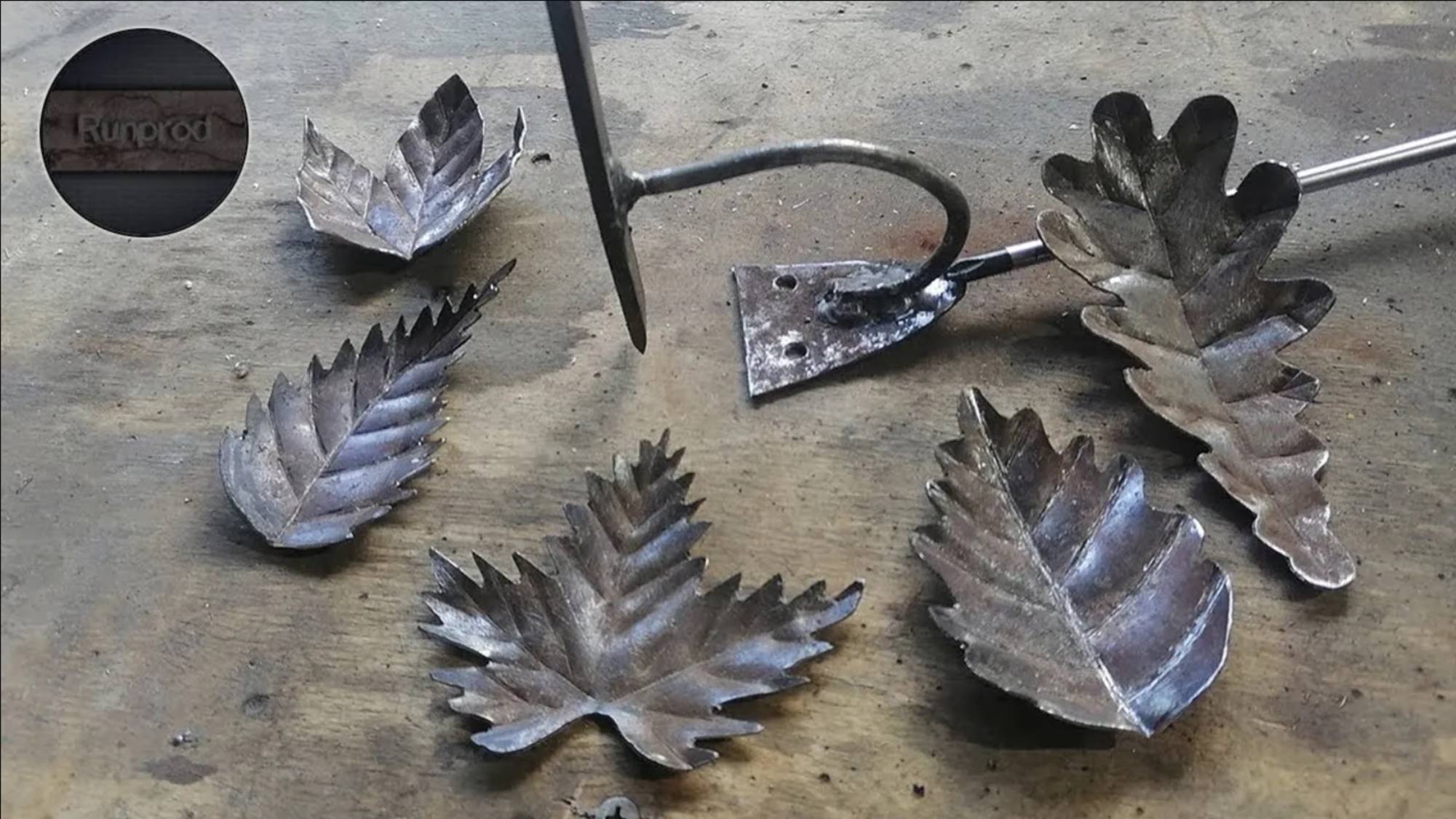 Приспособа за 5 минут и ГОРА ЛИСТИКОВ готова! Чеканка декоративных листиков смотреть онлайн