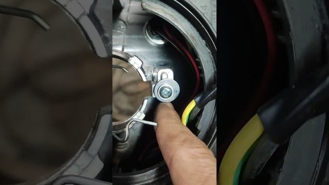 Установка Мини линз в фары. Лайф Хак. Рио/Солярис