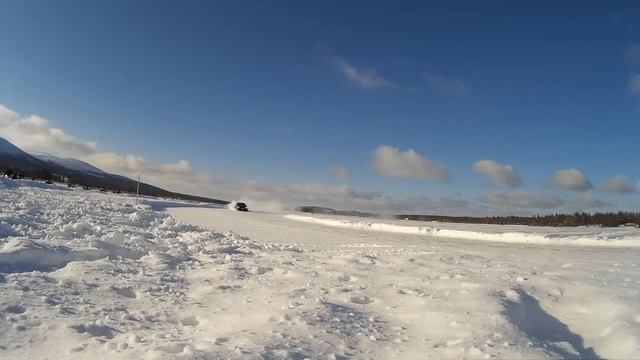 Volkswagen Golf7, 4WD. Drift on Ice / Дрифт по льду смотреть онлайн